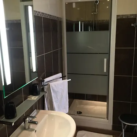 Memorial Hotel 3*