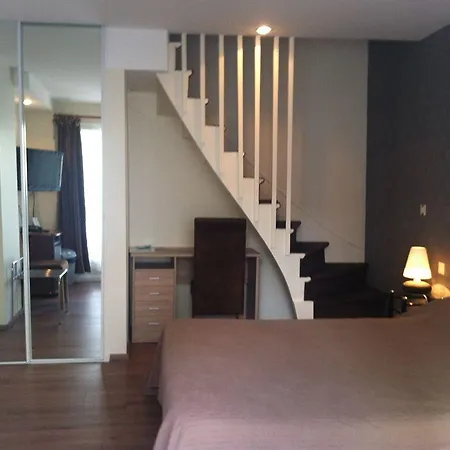 Memorial Hotel 3*