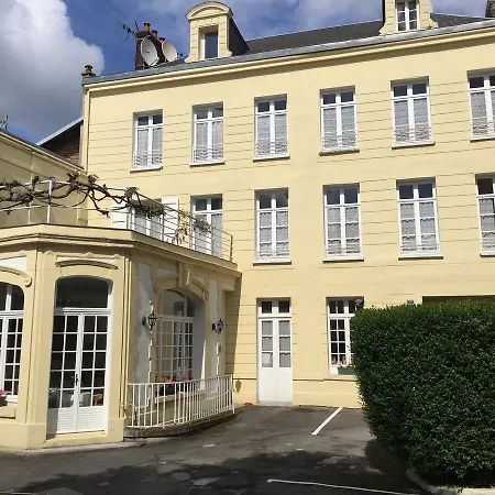 Hotel Memorial Saint-Quentin (Aisne)