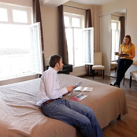 Memorial Hotel 3*